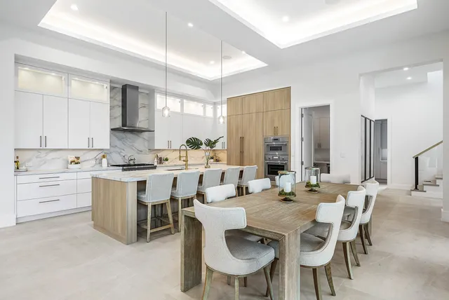 $5,600,000 | 2609 Northeast 27th Way, Fort Lauderdale, FL 33306