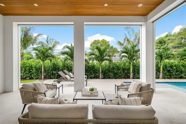 $5,600,000 | 2609 Northeast 27th Way, Fort Lauderdale, FL 33306