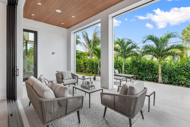 $5,600,000 | 2609 Northeast 27th Way, Fort Lauderdale, FL 33306