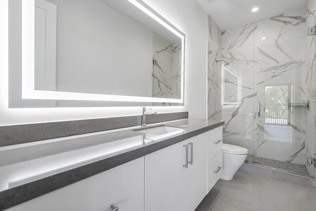 $5,600,000 | 2609 Northeast 27th Way, Fort Lauderdale, FL 33306