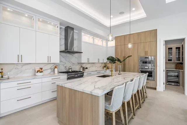 $5,600,000 | 2609 Northeast 27th Way, Fort Lauderdale, FL 33306