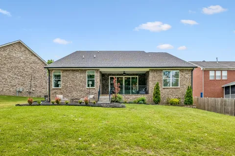 $624,999 | 7905 Silver Oak Ct Mount, Hermitage, TN 37076