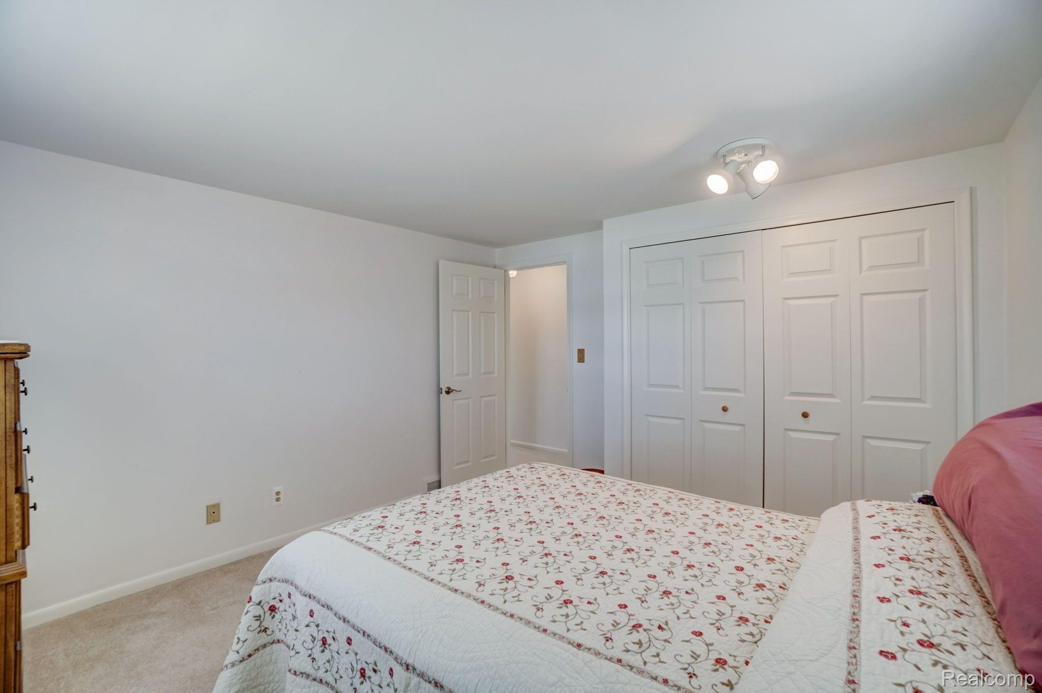 4530 Rohr Road Clarkston, MI 48348 - Photo 27 of 48 Thirdbedroom