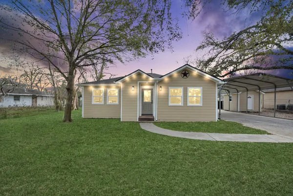 $1,850 | 9238 Klondike Street, Houston, TX 77075