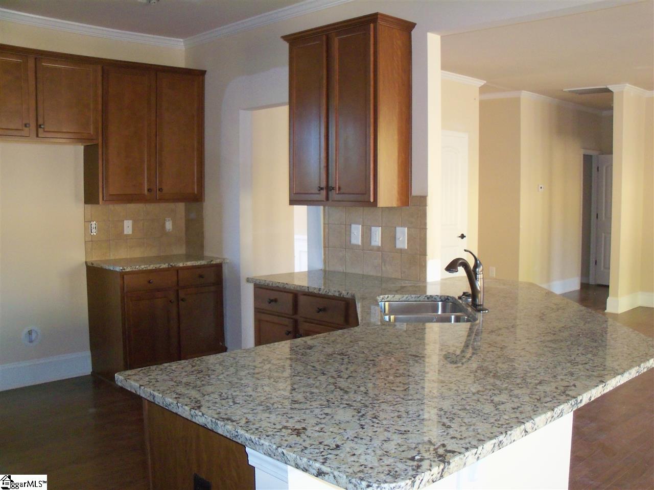 123 Tully Drive Anderson, SC 29621 - Photo 6 of 36 Gallery Image 6