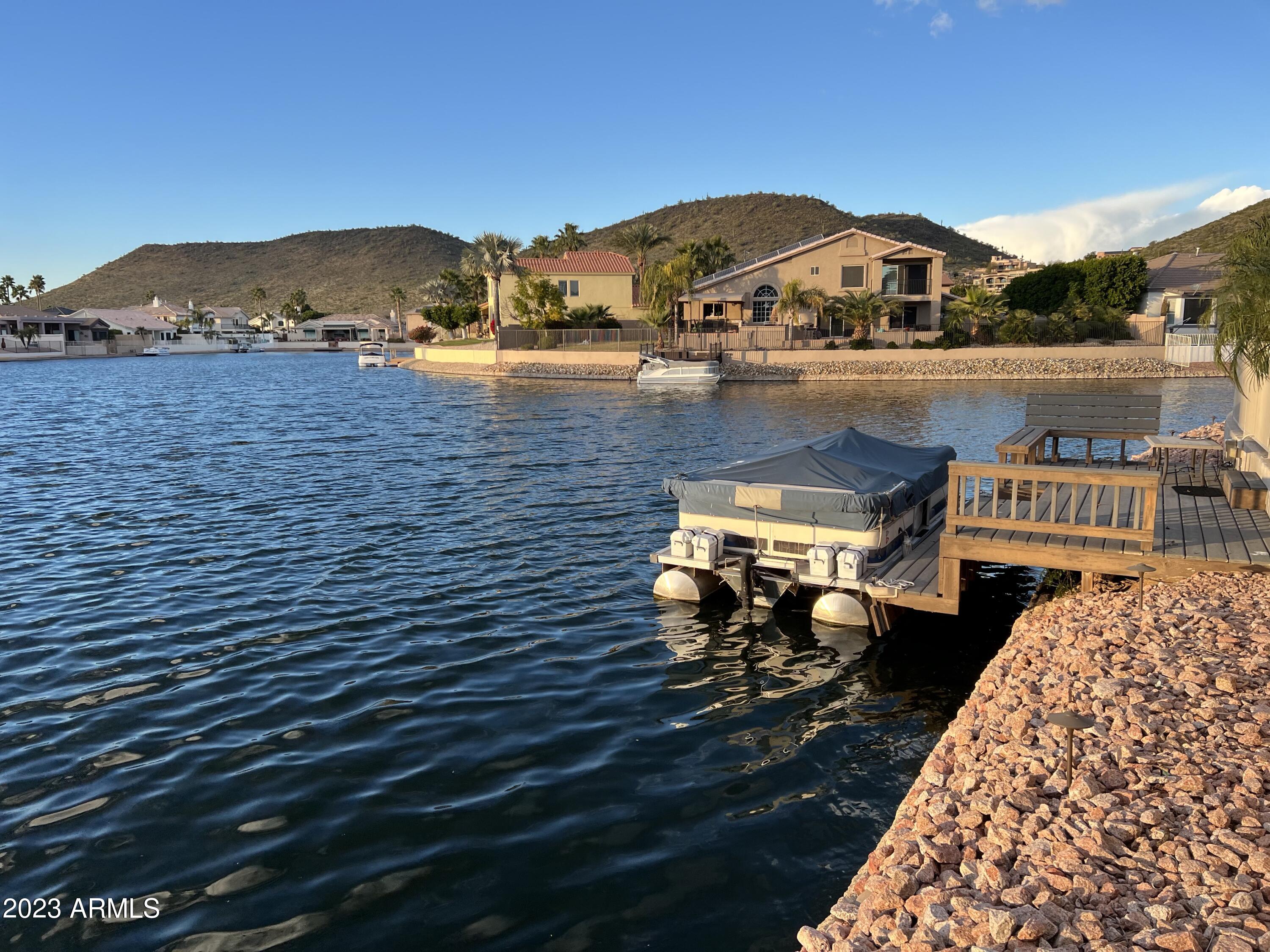 5260 West Mohawk Lane Glendale, AZ 85308 - Photo 15 of 61 ZxZ0B0w2SByMY4PswErlAw