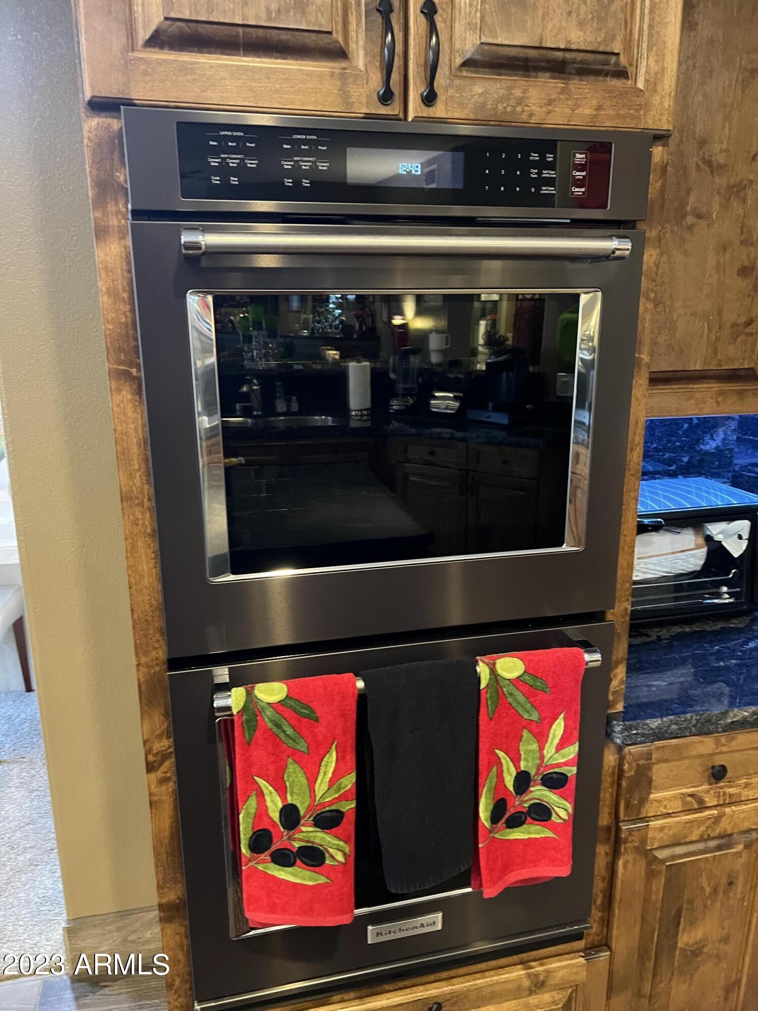 5260 West Mohawk Lane Glendale, AZ 85308 - Photo 33 of 61 DiYIz4BpS+Sj8UcxSLbFpw