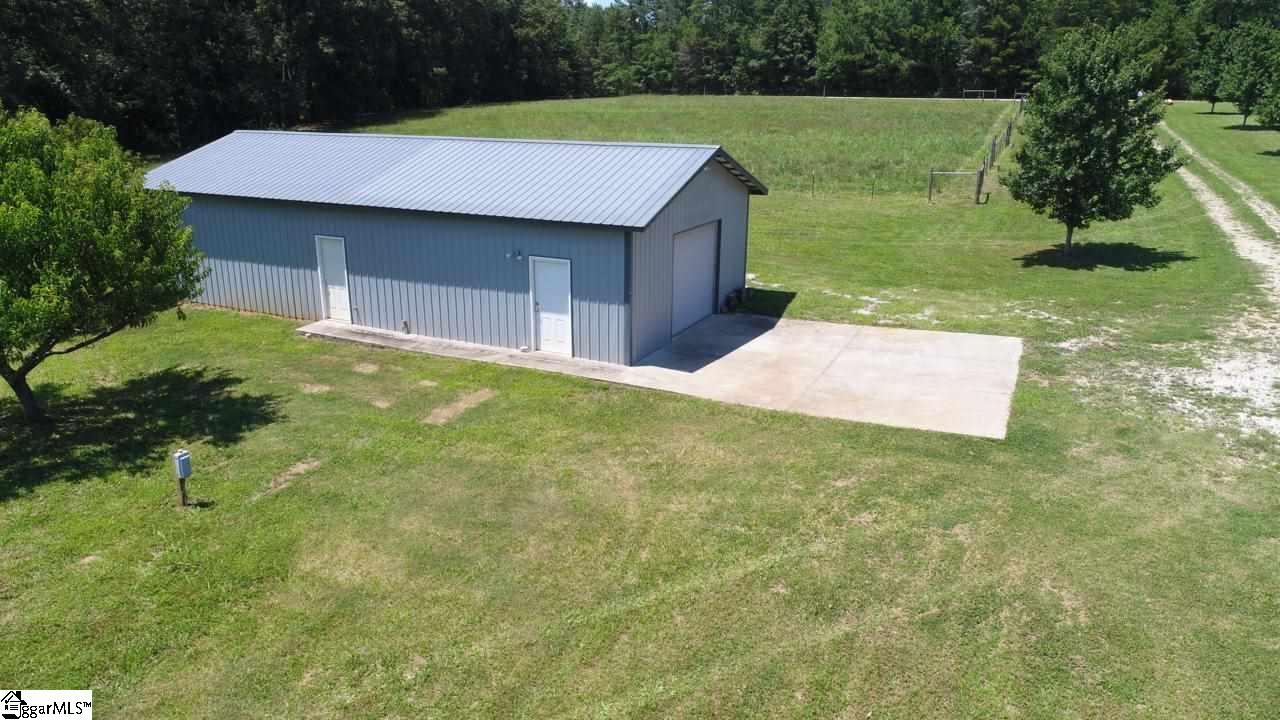 138 Rocky Farm Road Seneca, SC 29678 - Photo 9 of 30 Gallery Image 9
