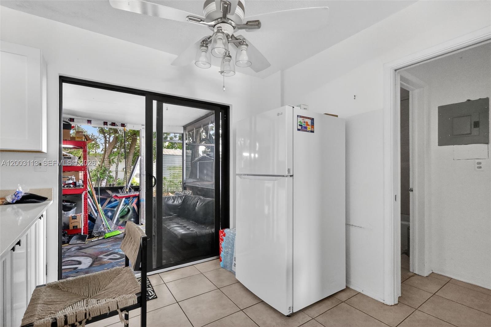 5814 Cleveland Street Hollywood, FL 33021 - Photo 12 of 59