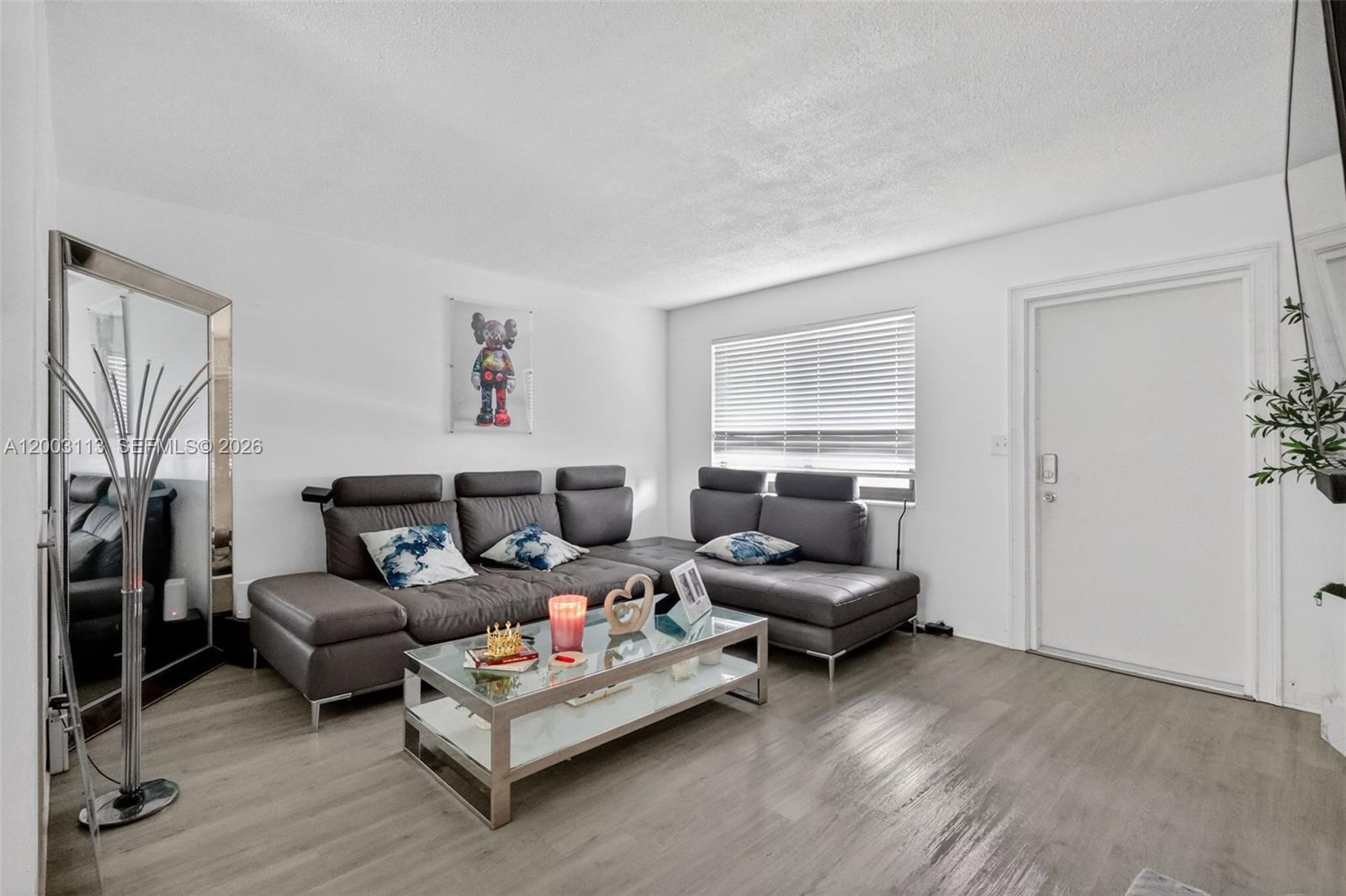 5814 Cleveland Street Hollywood, FL 33021 - Photo 25 of 59