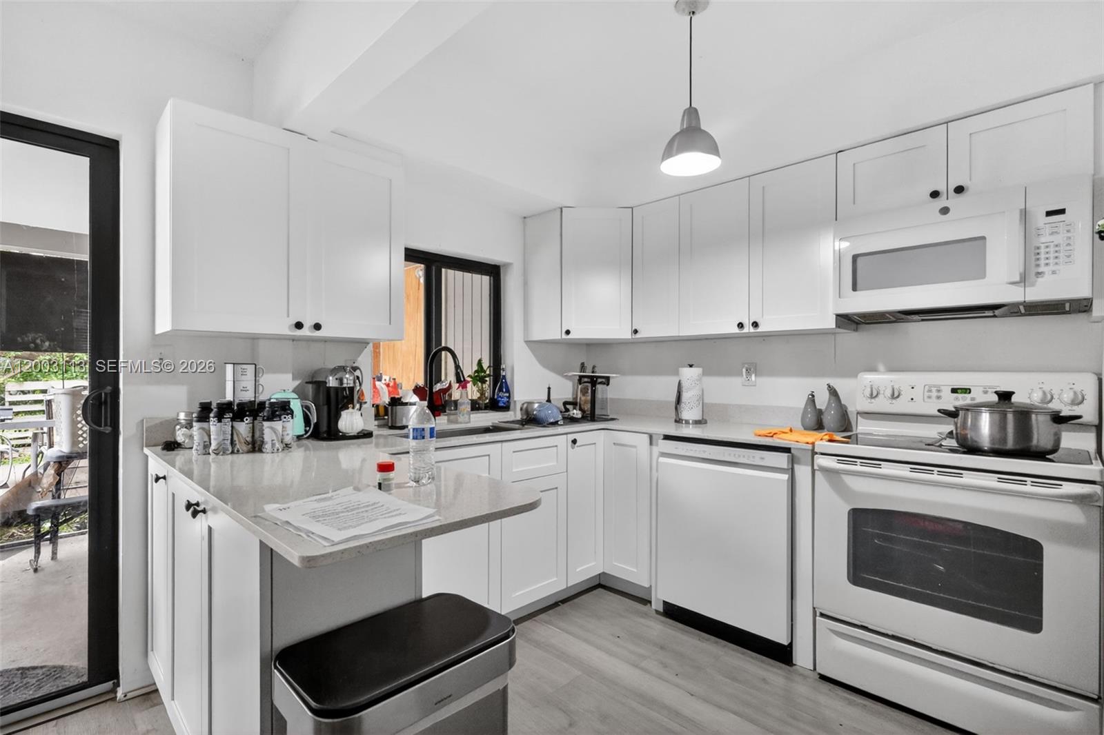 5814 Cleveland Street Hollywood, FL 33021 - Photo 28 of 59