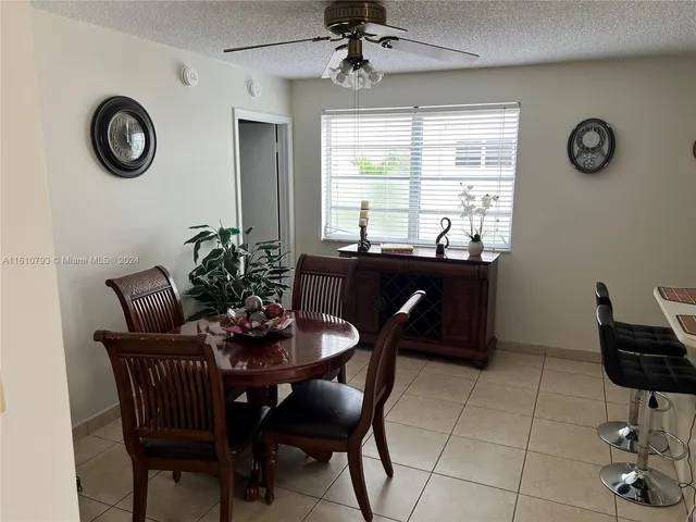 $225,000 | 325 Northwest 72nd Avenue, Unit 206, Miami, FL 33126