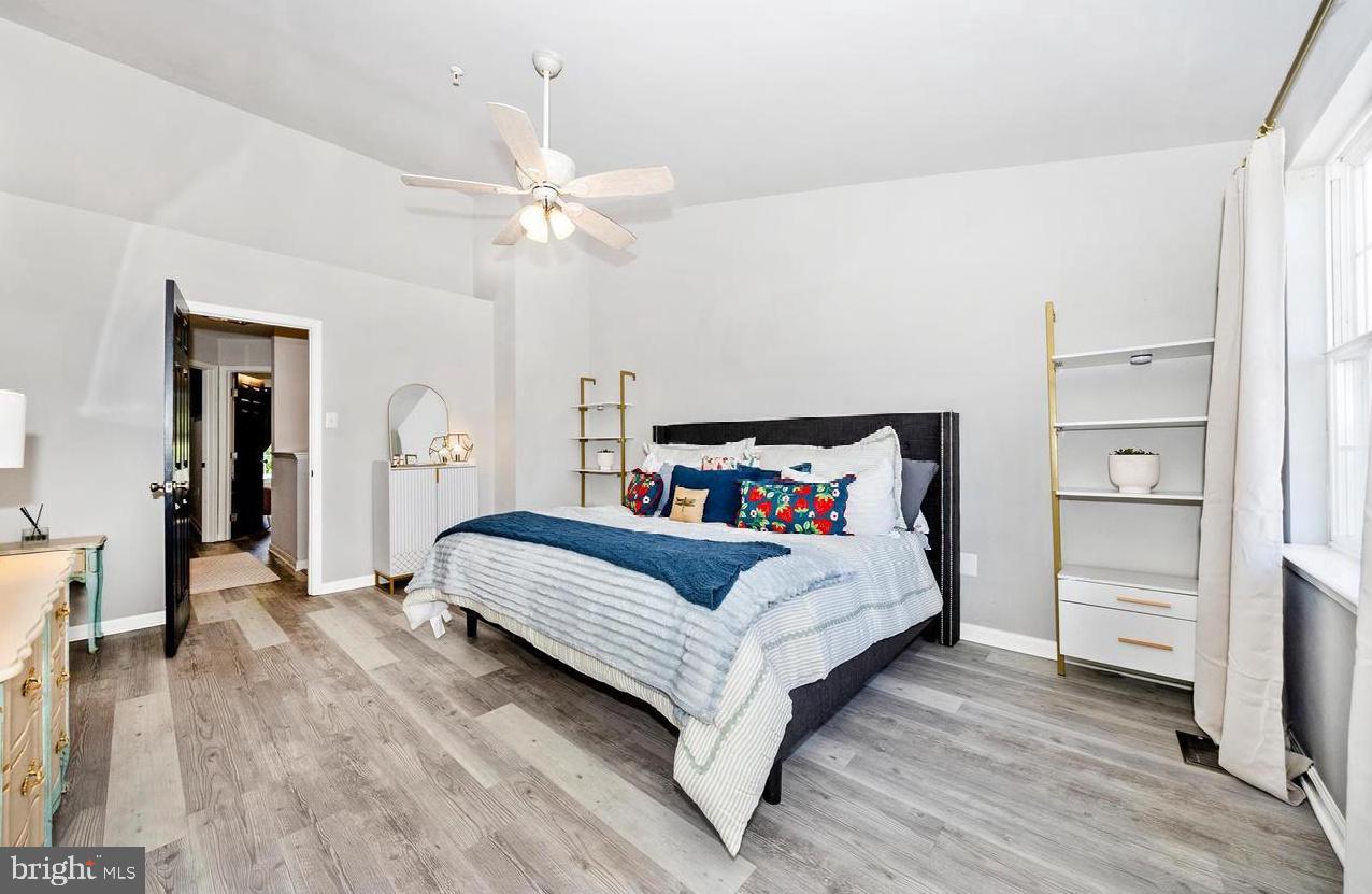 2250 Wetherburne Way Frederick, MD 21702 - Photo 6 of 18 Spacious primary bedroom