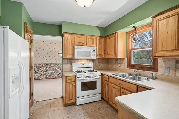 $350,000 | 8905 Lori Court, Portage, MI 49024