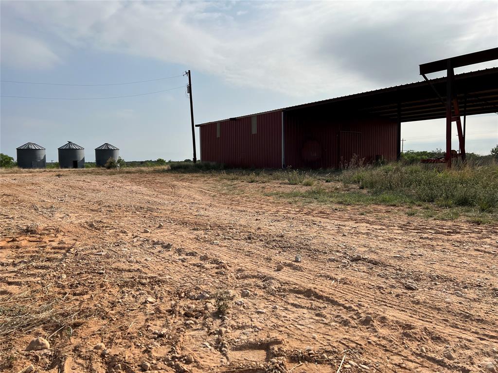 277 St Bronte Tx 76933 Bronte, TX 76933 - Photo 8 of 38