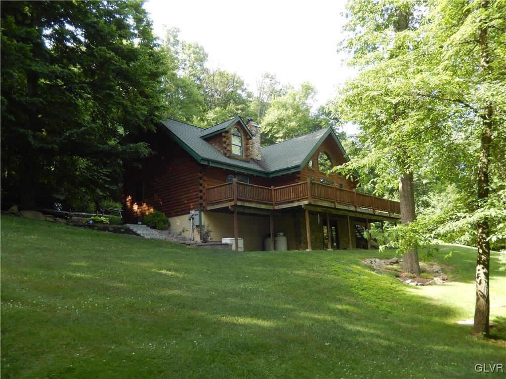 3167 Chestnut Hill Road Center Valley, PA 18034 - Photo 2 of 49 Gallery Image 2