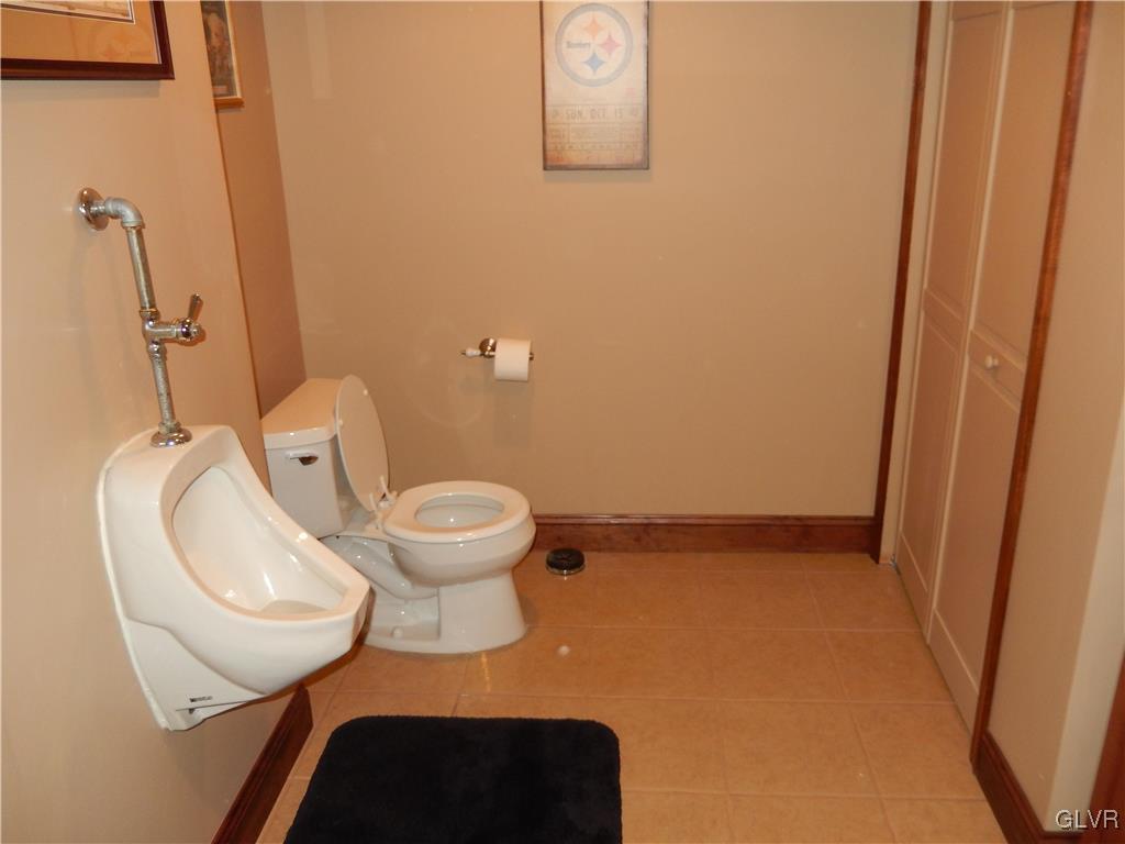 3167 Chestnut Hill Road Center Valley, PA 18034 - Photo 47 of 49 Gallery Image 47