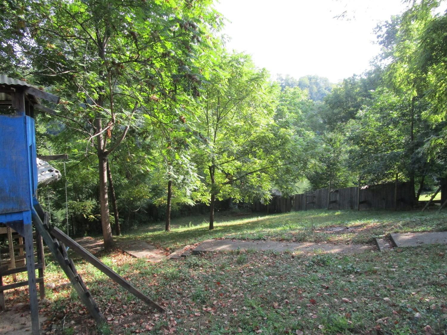 1884 Wells Landing Road Danville, KY 40422 - Photo 36 of 42 Photo 36
