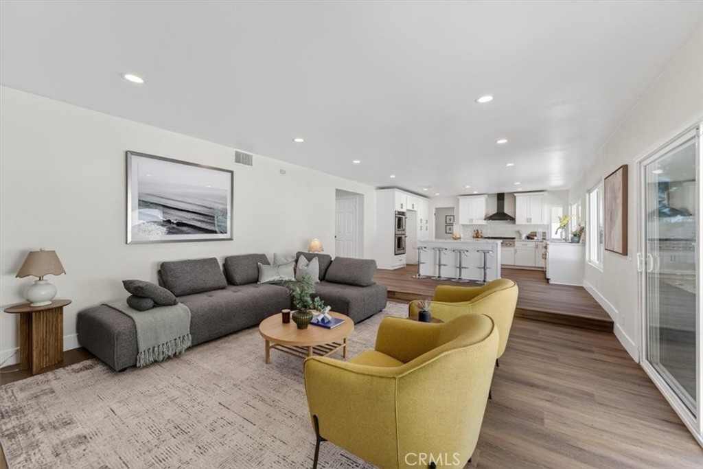 1070 South Road Runner Road Anaheim, CA 92807 - Photo 41 of 70