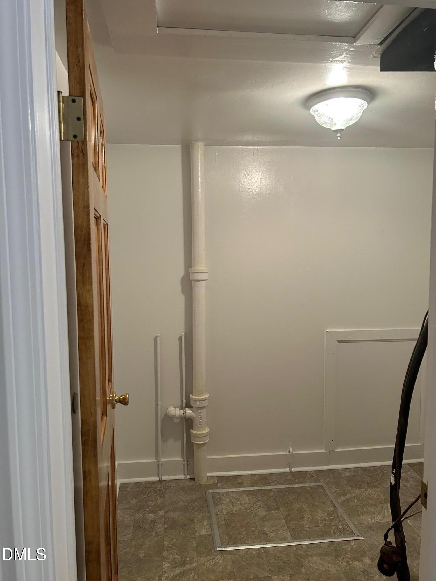 10841 Highway 32 Roper, NC 27970 - Photo 24 of 25 UtilityRoom2
