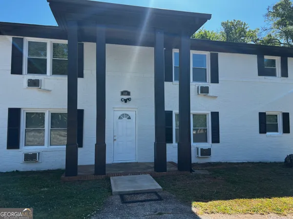 $1,025 | 608 North College Drive, Cedartown, GA 30125