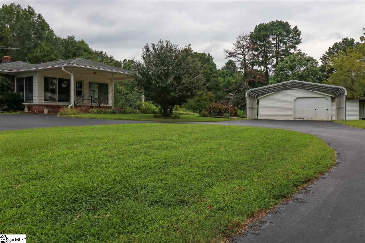 5330 Locust Hill Road Travelers Rest, SC 29690 - Photo 6 of 36