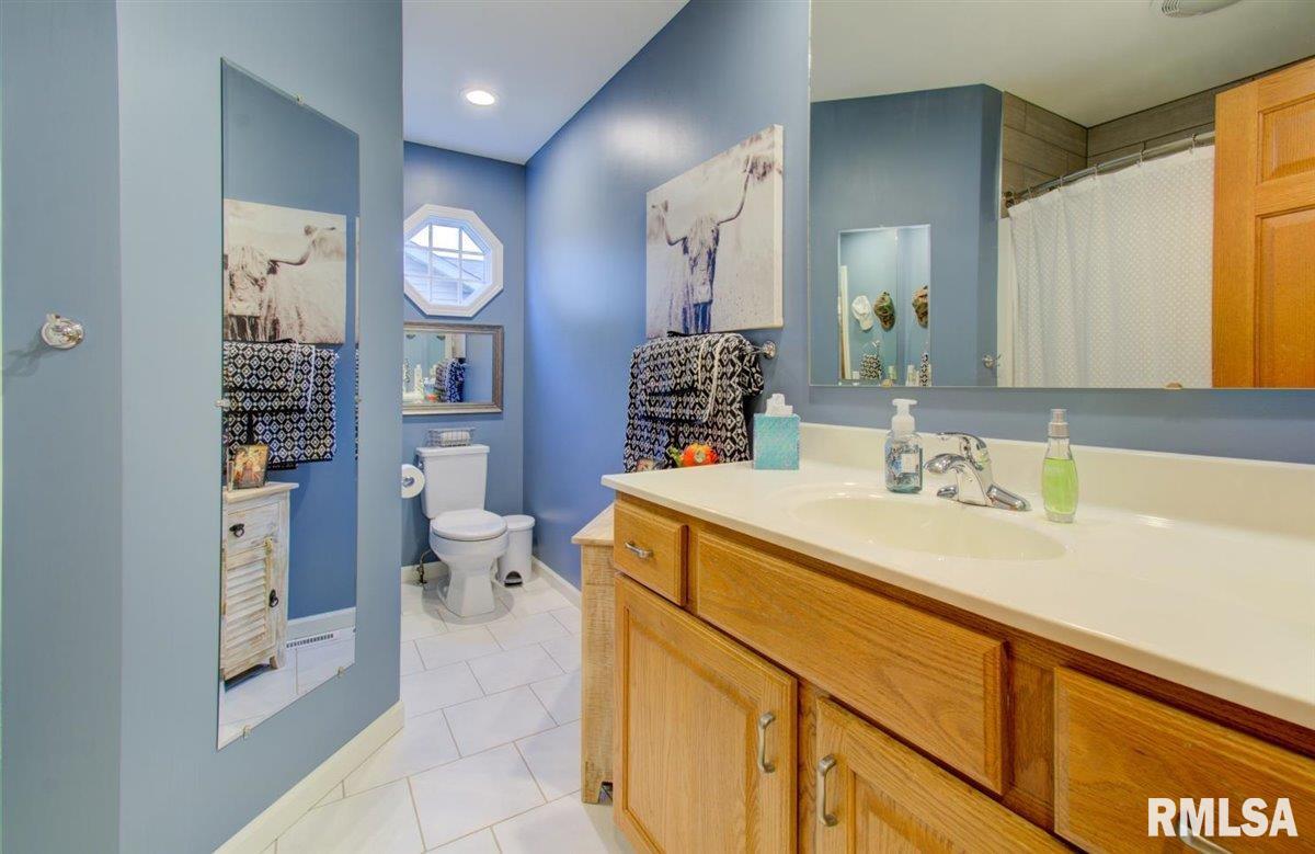 3616 St Anne's Drive Springfield, IL 62712 - Photo 20 of 42 Gallery Image 20