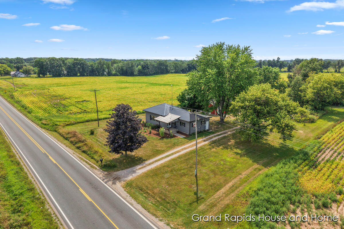 6596 South Grow Road Sheridan, MI 48884 - Photo 15 of 22 IMG_1020