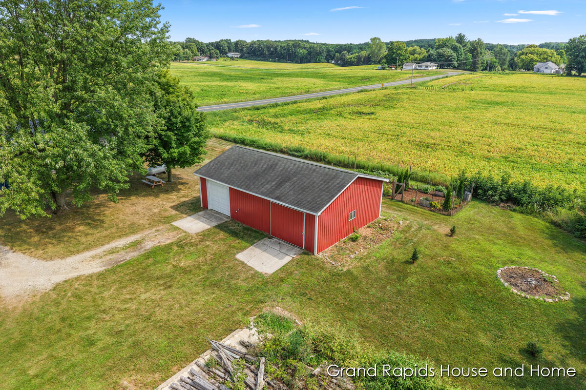 6596 South Grow Road Sheridan, MI 48884 - Photo 17 of 22 IMG_1030
