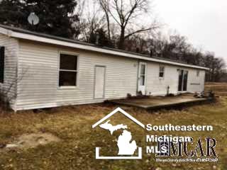 11515 Day Road Dundee, MI 48131 - Photo 7 of 9 21254743-6.JPG