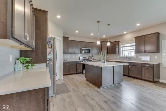 $415,000 | 928 Ridge Rock Lane, Bargersville, IN 46106