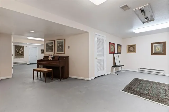 $1,200,000 | 1800 Scarlett Drive, Pittsburgh, PA 15241