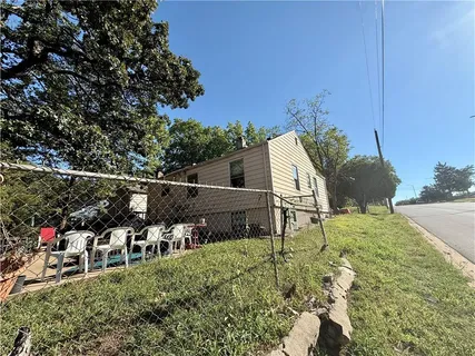 $89,900 | 7444 Park Avenue, Kansas City, MO 64132