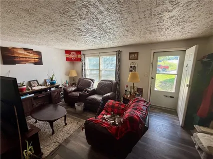 $89,900 | 7444 Park Avenue, Kansas City, MO 64132