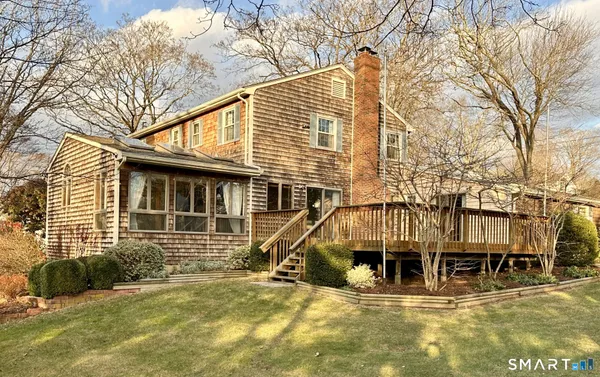 $899,000 | 157 Prospect Hill Road, Groton, CT 06340