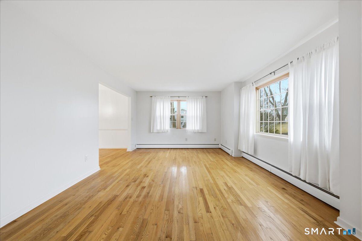 157 Prospect Hill Road Groton, CT 06340 - Photo 18 of 38