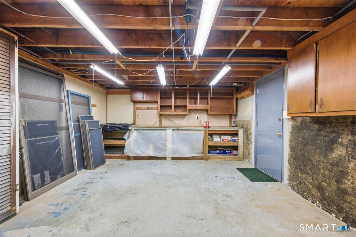 157 Prospect Hill Road Groton, CT 06340 - Photo 35 of 38