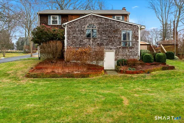 $849,000 | 157 Prospect Hill Road, Groton, CT 06340