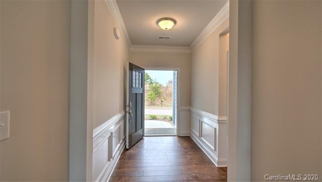 8 Regent Heights Road Leicester, NC 28748 - Photo 3 of 19 Gallery Image 3