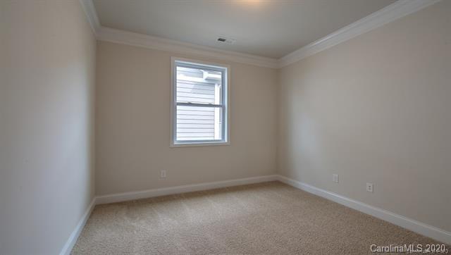 8 Regent Heights Road Leicester, NC 28748 - Photo 6 of 19 Gallery Image 6