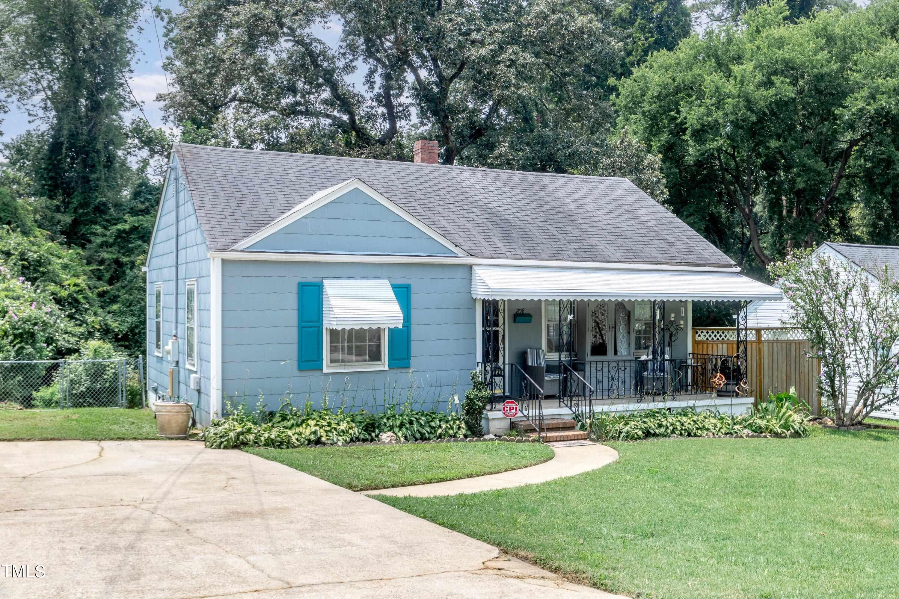 208 Plainview Avenue Raleigh, NC 27604 - Photo 1 of 12 20231227183904105618000000-o