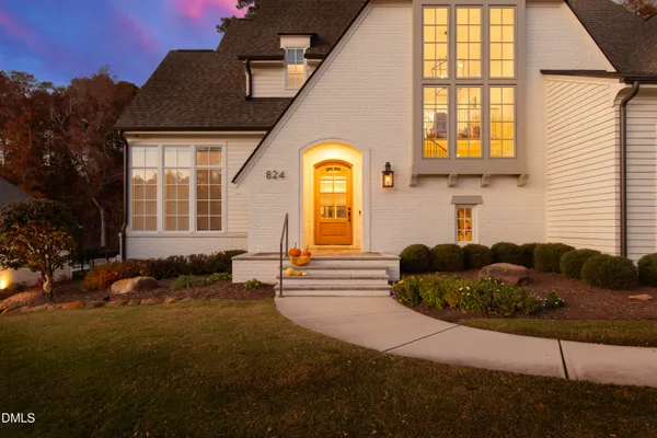 $1,945,000 | 824 Journeys Rest Lane, Apex, NC 27523