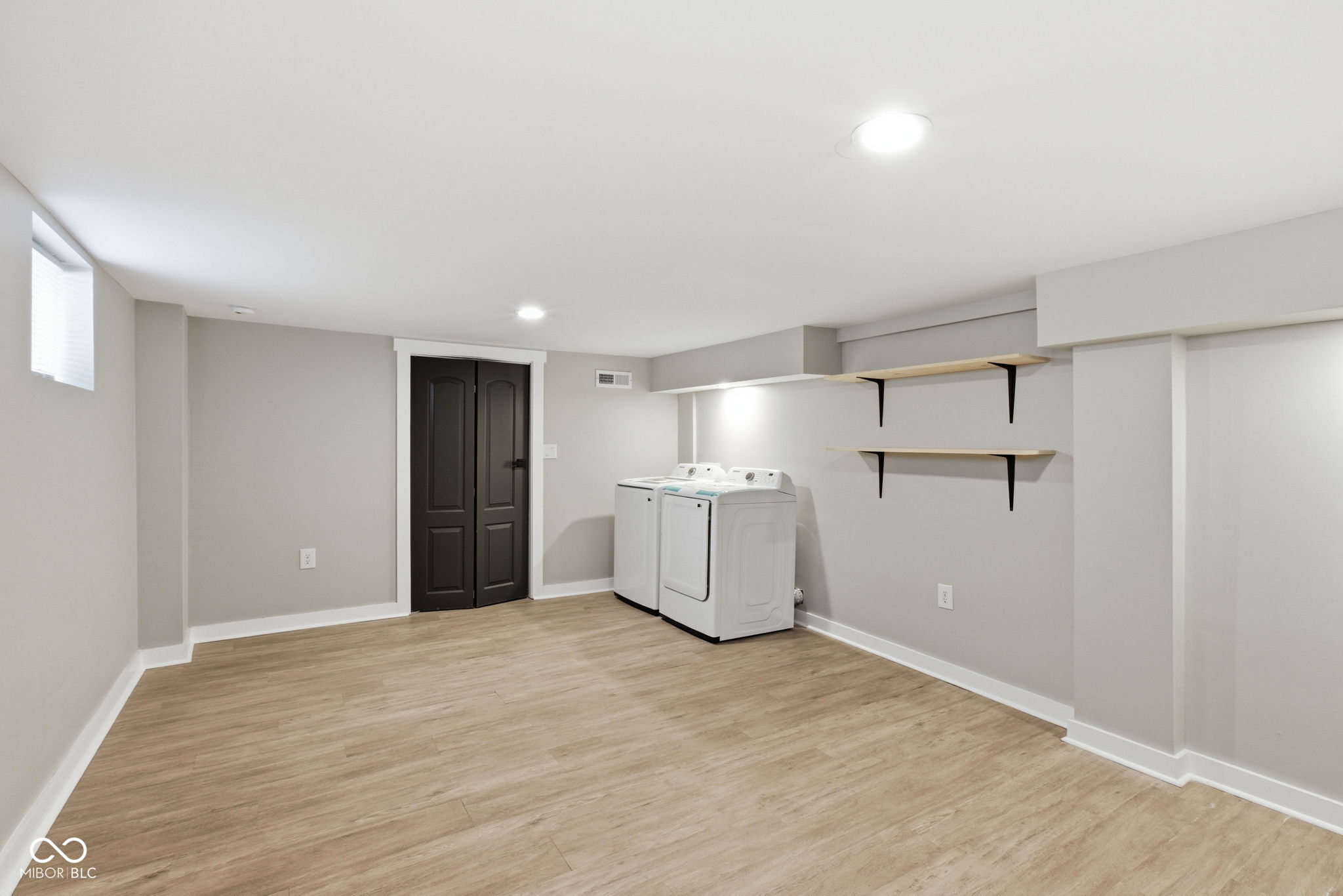 1611 Main Street Beech Grove, IN 46107 - Photo 17 of 20