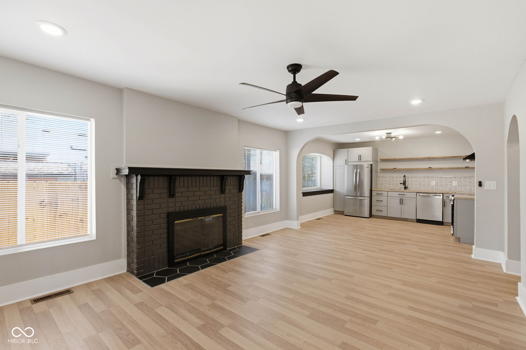 1611 Main Street Beech Grove, IN 46107 - Photo 5 of 20