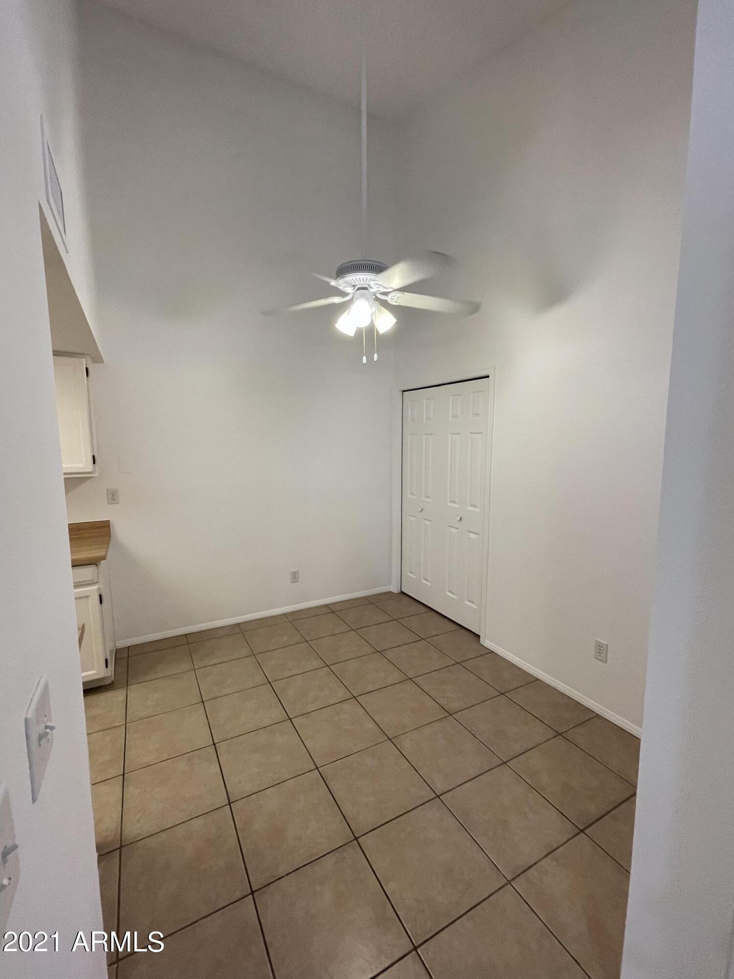 3030 South Alma School Road, Unit 25 Mesa, AZ 85210 - Photo 3 of 20 6797A03D-7D7A-4CD0-AB4A-0258FAF1745F
