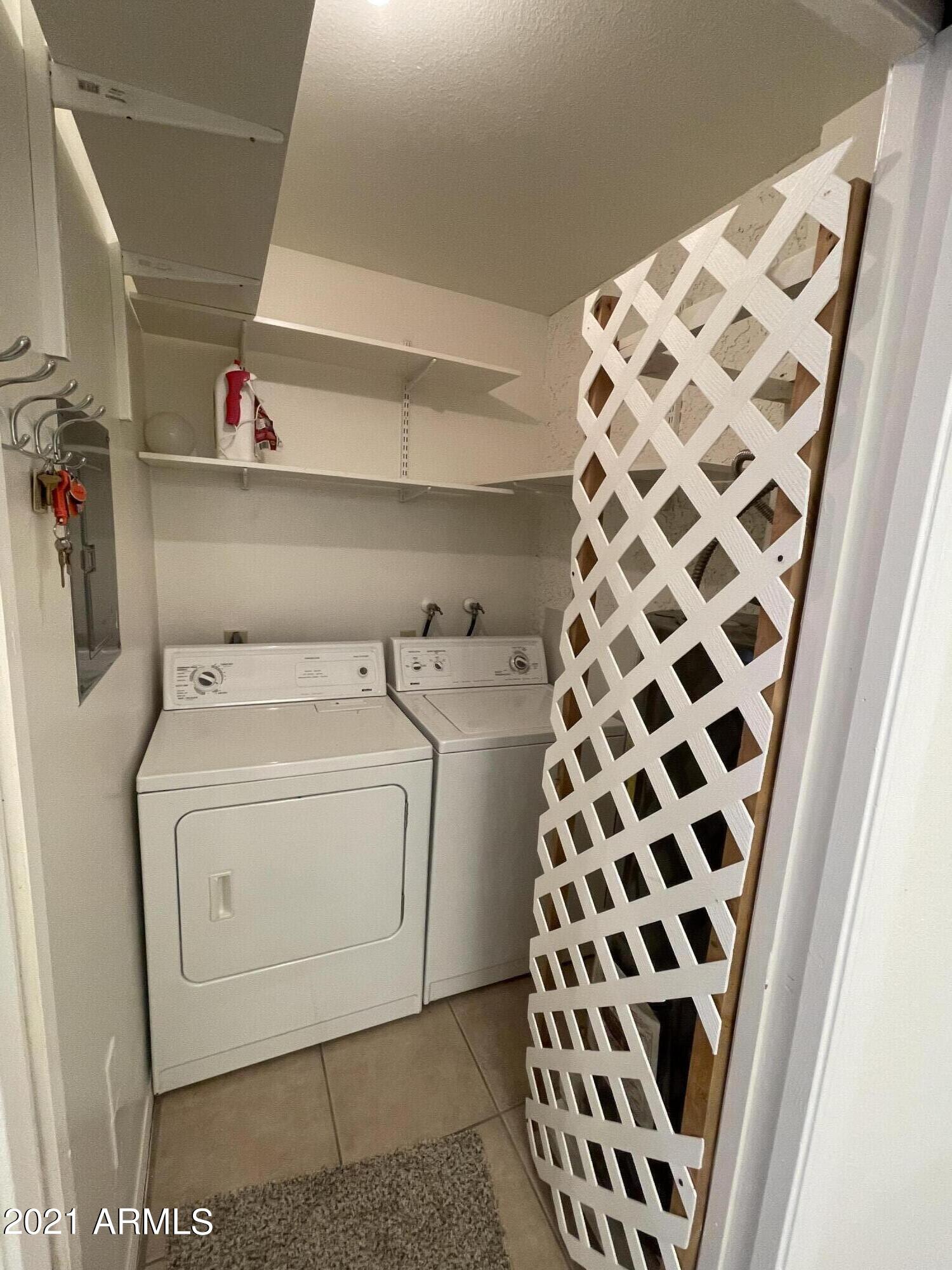 3030 South Alma School Road, Unit 25 Mesa, AZ 85210 - Photo 5 of 20 4AAE10E9-736D-4D07-8CB7-F2020A10077E