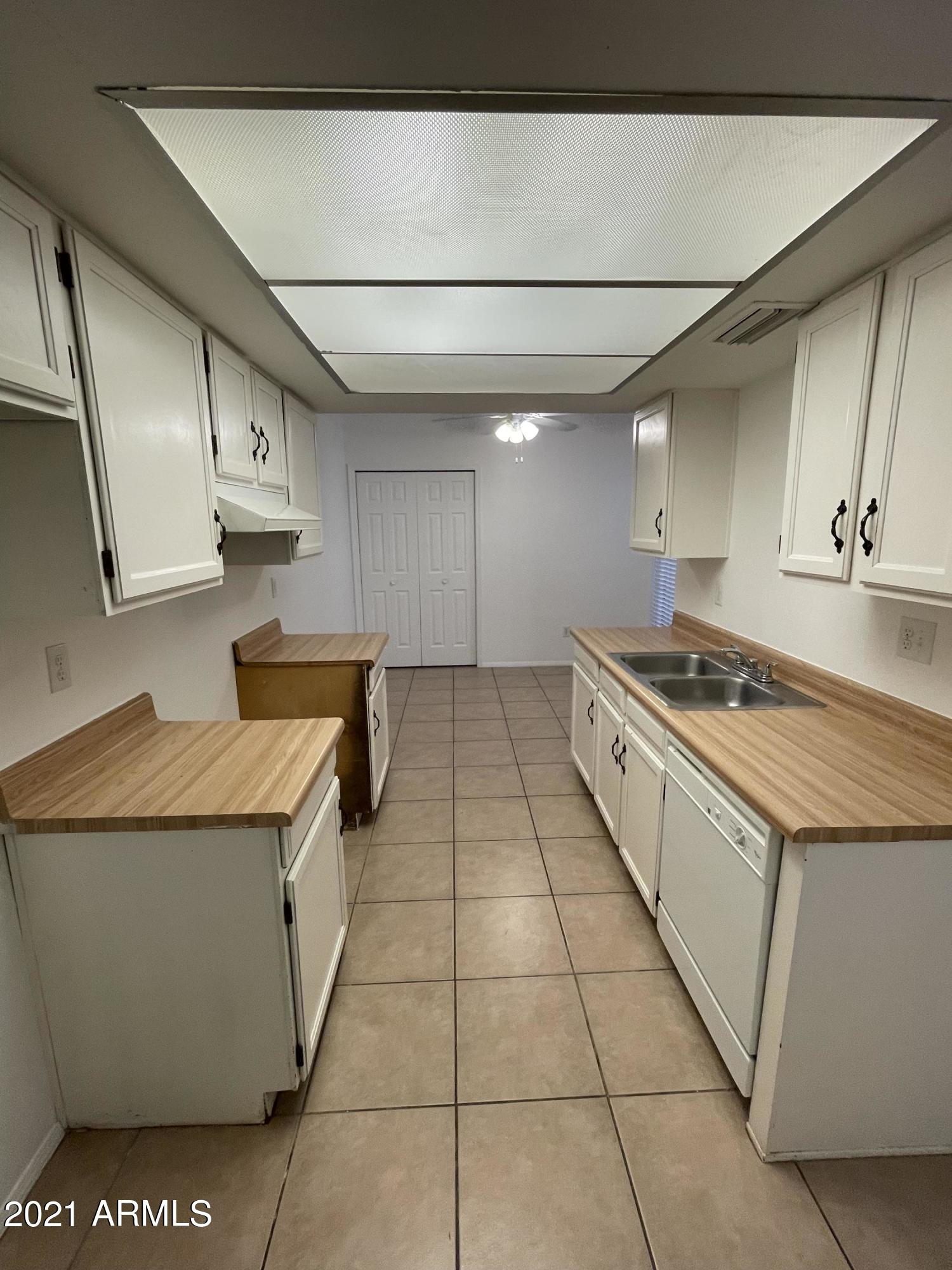 3030 South Alma School Road, Unit 25 Mesa, AZ 85210 - Photo 6 of 20 A5B021D9-4DF1-4EF8-8018-5E7C17B9A948