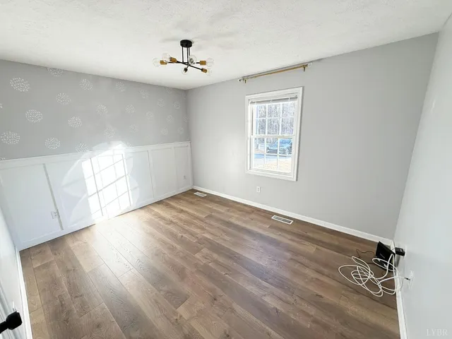 $359,900 | 142 Pleasant Ridge Drive, Madison Heights, VA 24572