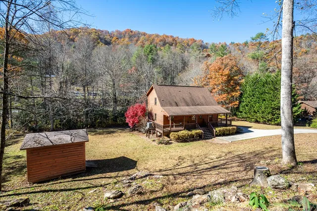 $480,000 | 165 Riverview Drive, Robbinsville, NC 28771