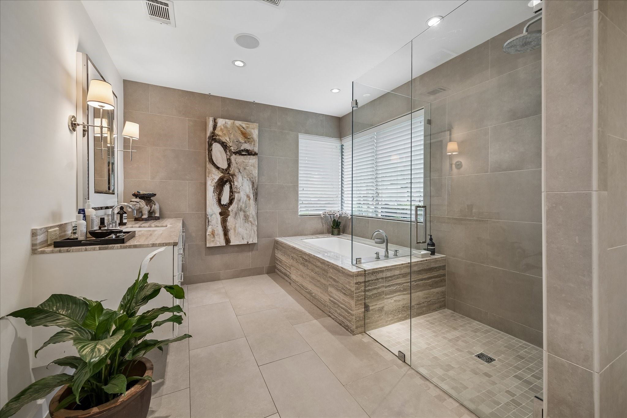 4114 Whitman Street Houston, TX 77027 - Photo 20 of 43